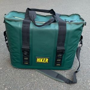 hiker 40 cooler bag